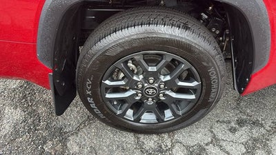 2022 Toyota Tundra 4WD SR5