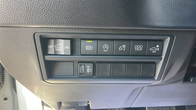 2024 Toyota Tundra 4WD SR5