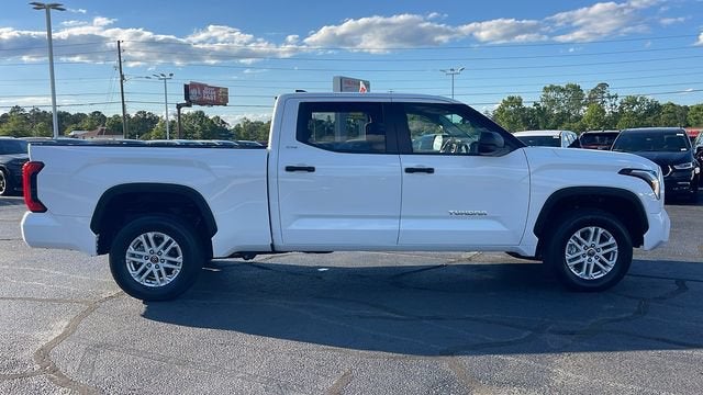 2024 Toyota Tundra 4WD SR5