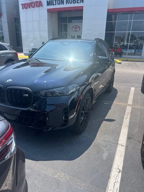 2024 BMW X5 M60i
