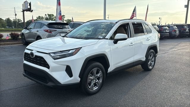 2025 Toyota RAV4 Hybrid XLE