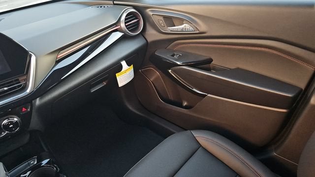 2026 Chevrolet Trax RS - Photo 13
