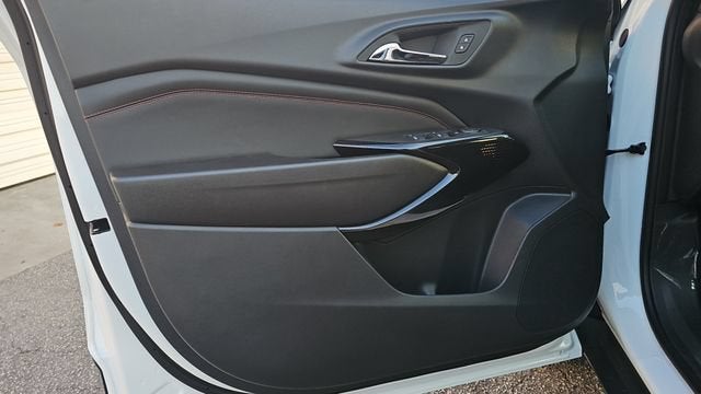 2026 Chevrolet Trax RS - Photo 15