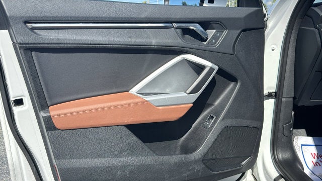 2025 Audi Q3 S line Premium